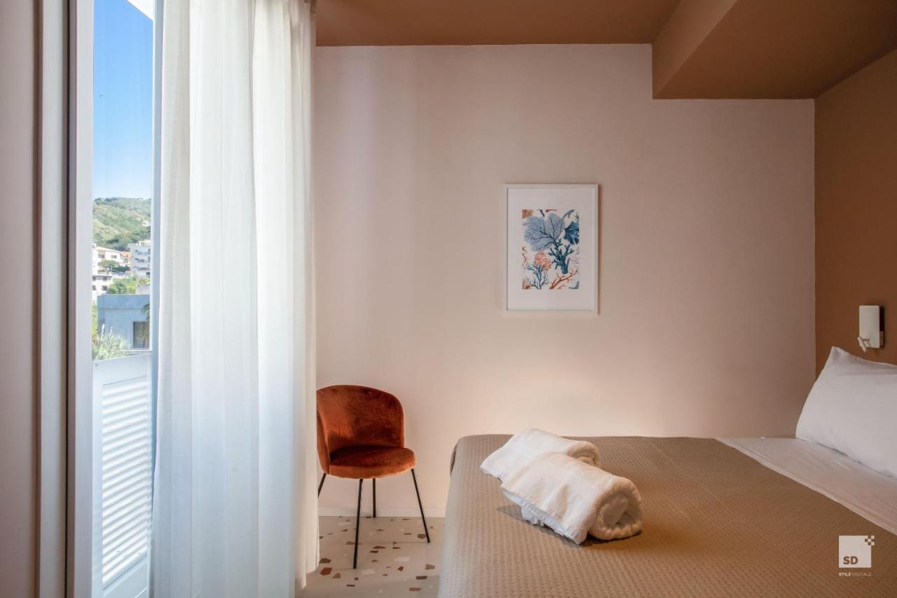 The Lady C - High Apartments Tropea Exterior photo